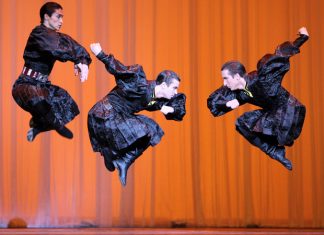 IGOR MOISEYEV BALLET